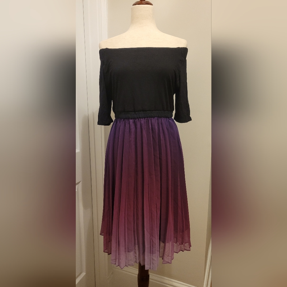 Kimi + Kai Maternity Off Shoulder Black Purple Ombre Pleated Dress